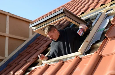 Pose de fenêtres de toit Velux à Veix